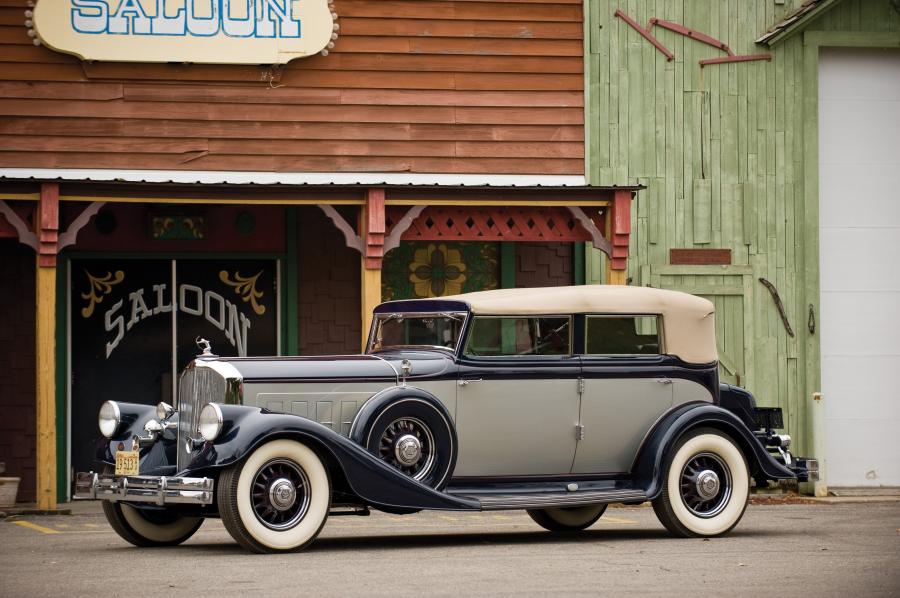  Pierce-Arrow 12 Model 1242 Convertible Sedan 1933 года  (фото 1 из 5)